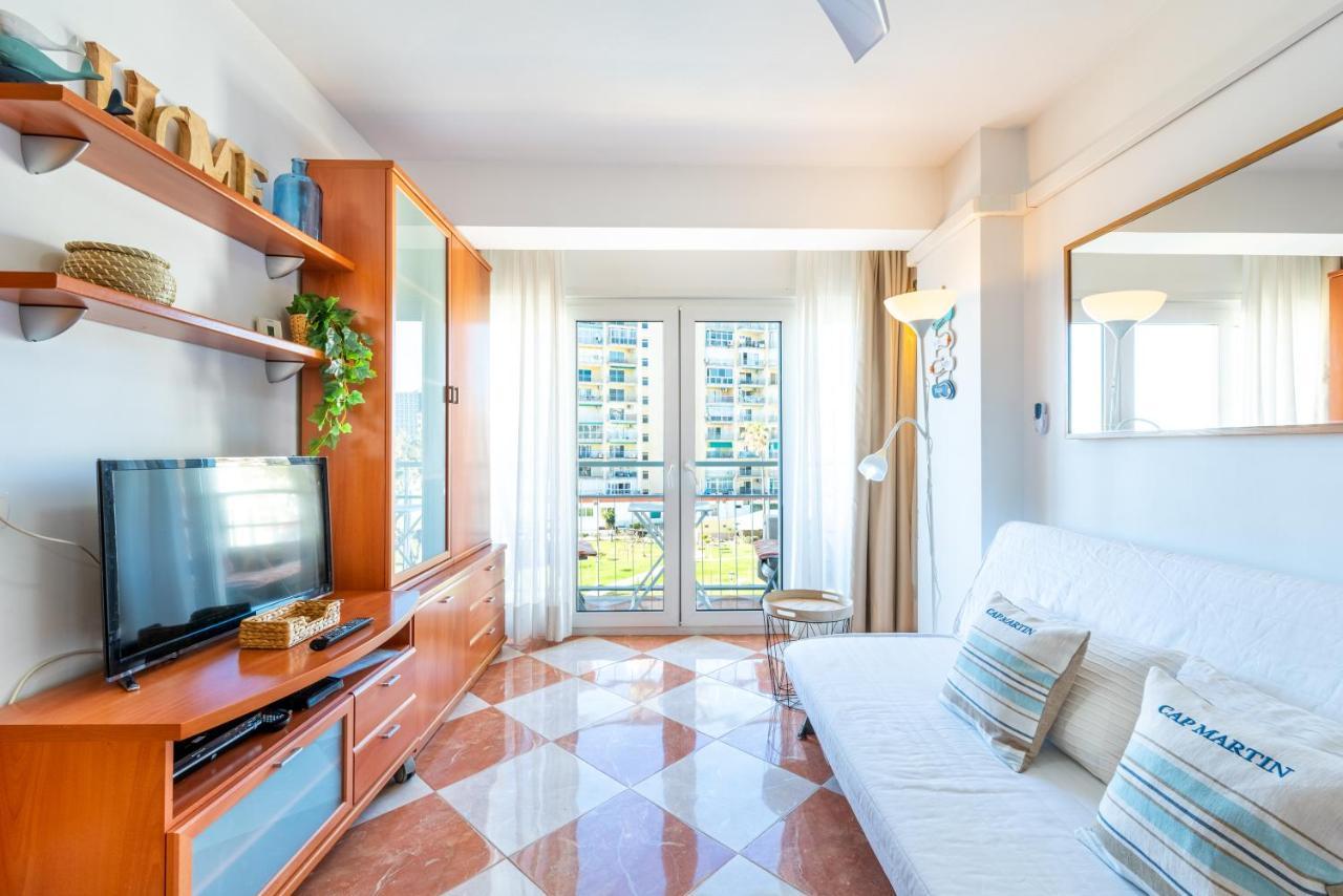 Sunny Seaside Apartment アロヨ・デ・ラ・ミエル エクステリア 写真