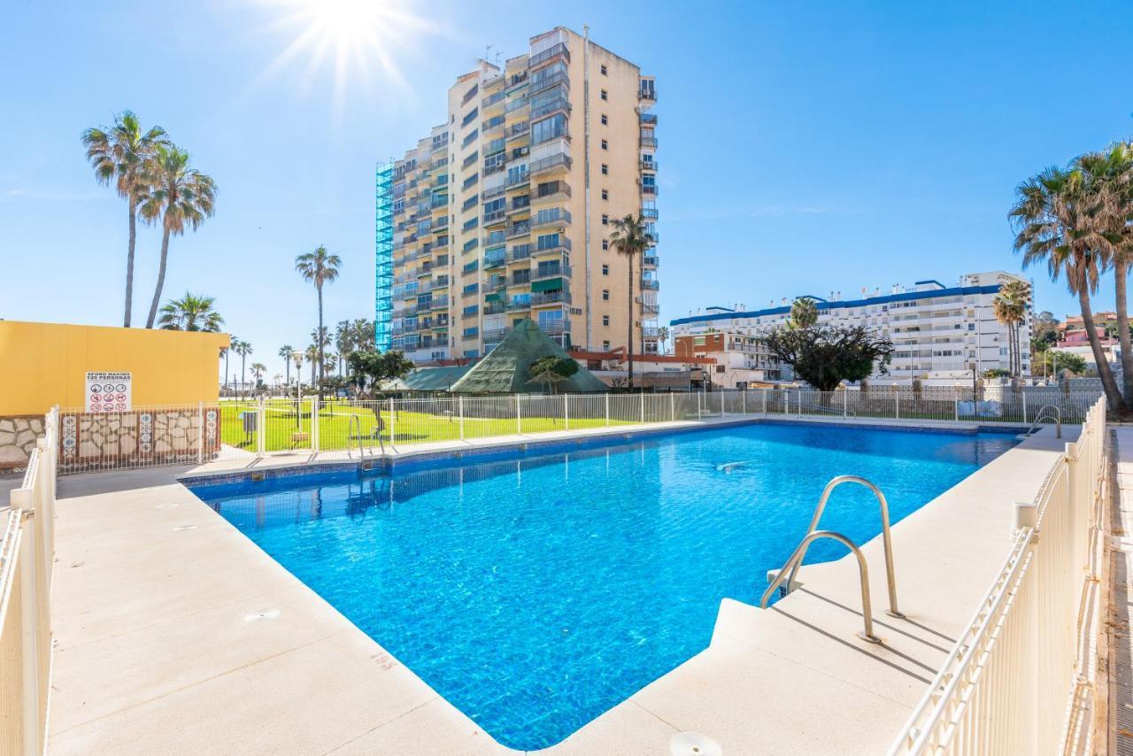 Sunny Seaside Apartment アロヨ・デ・ラ・ミエル エクステリア 写真