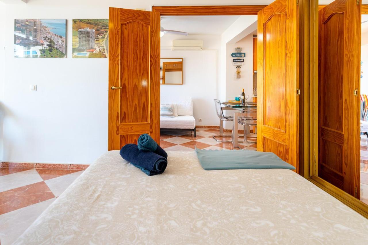Sunny Seaside Apartment アロヨ・デ・ラ・ミエル エクステリア 写真
