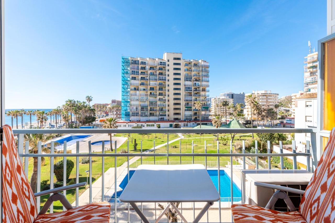 Sunny Seaside Apartment アロヨ・デ・ラ・ミエル エクステリア 写真